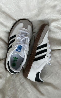 נעלי אדידם סמבה SAMBA