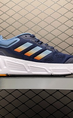 נעלי אדידס  ADIDAD QUESTAR