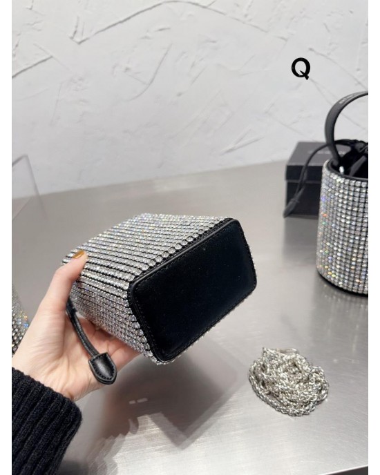 תיק וואנג בשלושה צורות