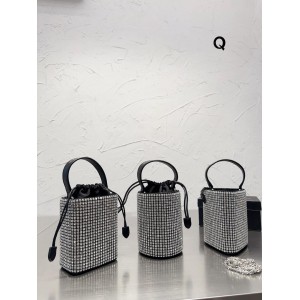 תיק וואנג בשלושה צורות 