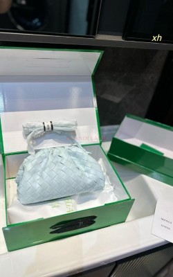 תיק בוטגה ונטה 20/12 ס"מ