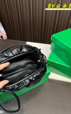 תיק בוטגה ונטה 22/14 ס"מ