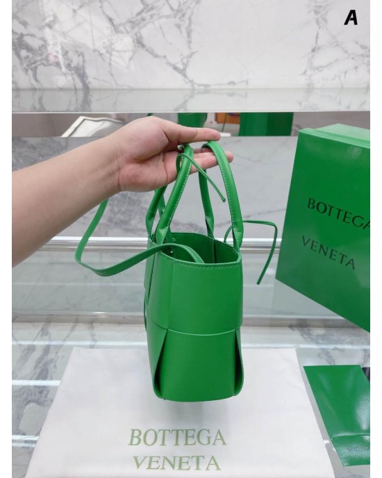 תיק בוטגה ונטה 25/18 ס