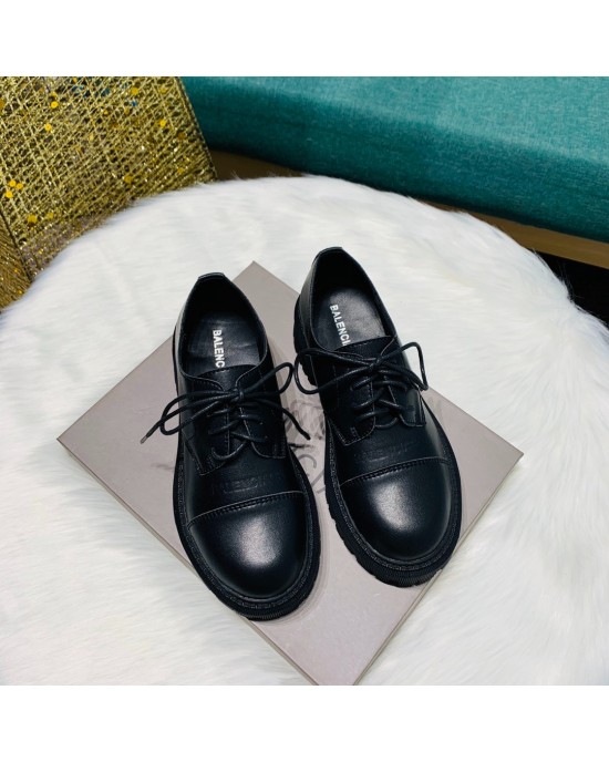 נעלי בלנסיאגה