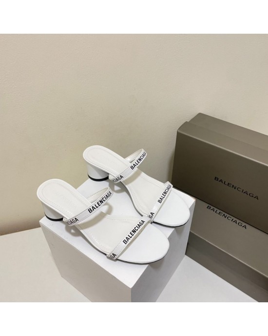 סנדלי בלנסיאגה