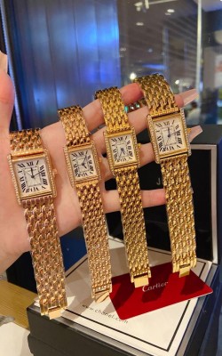 שעון קרטייה המבוקש במחיר מטורף  שתי גדלים 27מ"מ/34מ"מ ו 24מ"מ/31מ"מ