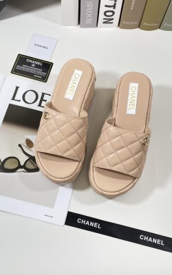 כפכף פלטפורמה שאנל