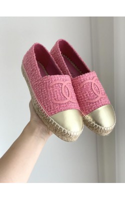 נעלי בובה שאנל