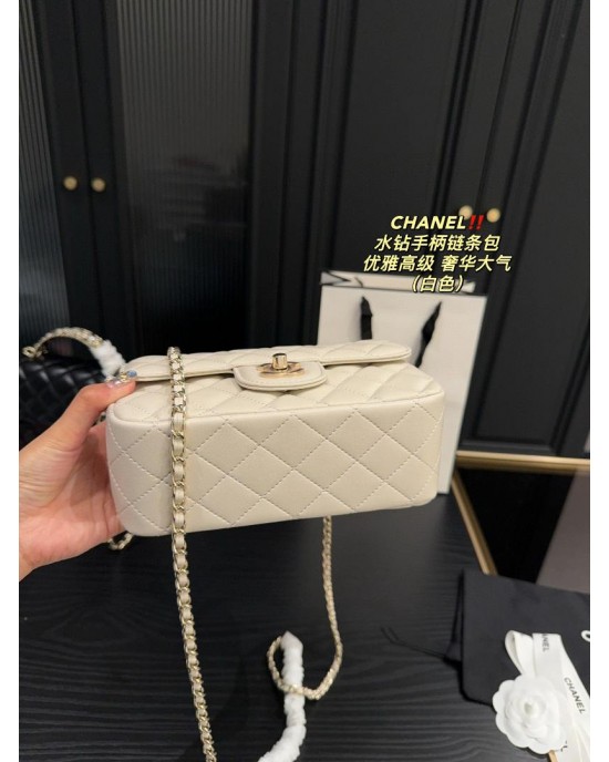 תיק שאנל מטורף במגוון צבעים