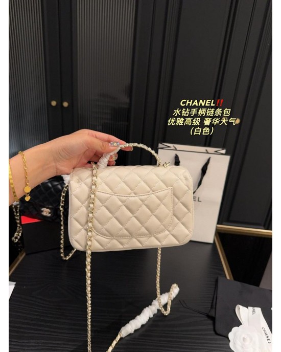 תיק שאנל מטורף במגוון צבעים