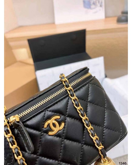 תיק שאנל 18 ס