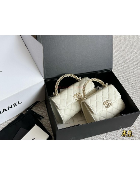 תיק שאנל 19/10 15/12 ס