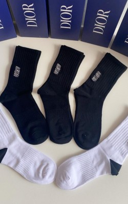 גרביים דיור מארז חמש זוגות