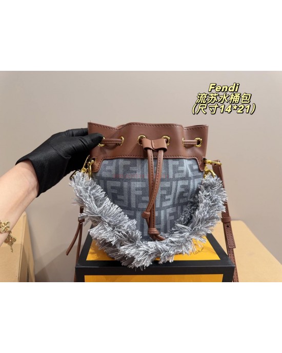 תיק פנדי 14/21 ס