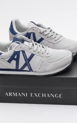 נעלי ארמני במגוון צבעים