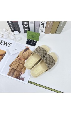 כפכפי גוצי במגוון צבעים 