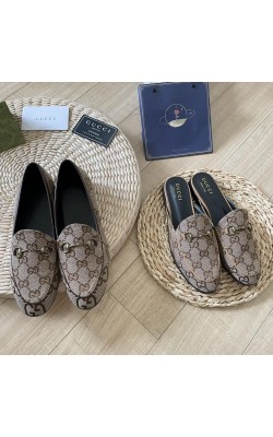 נעלי וכפכפי גוצי