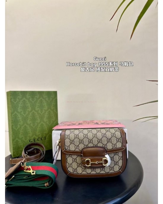 תיק גוצי 20 ס