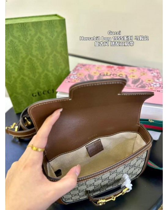 תיק גוצי 20 ס