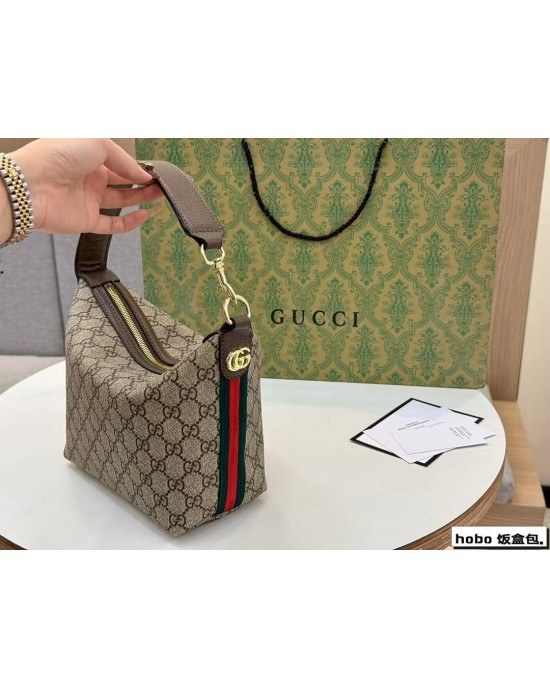 תיק גוצי 20 ס