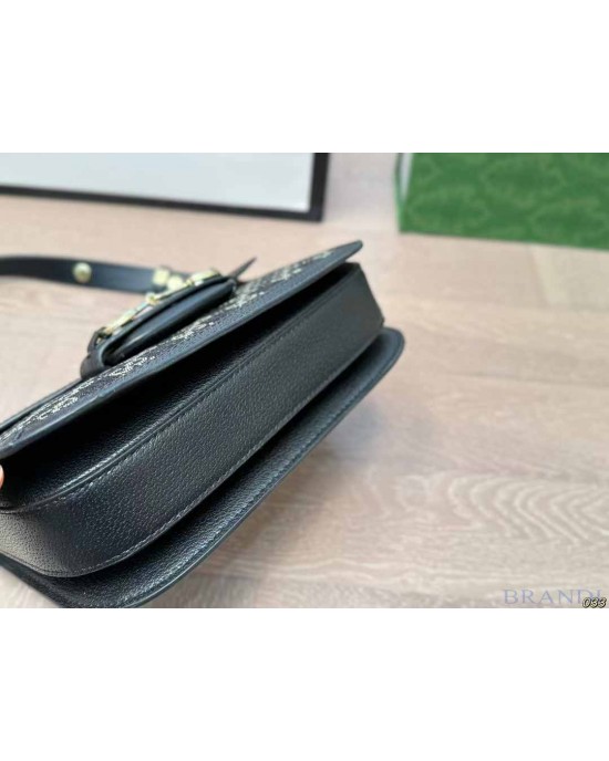 תיק גוצי 25/18 ס