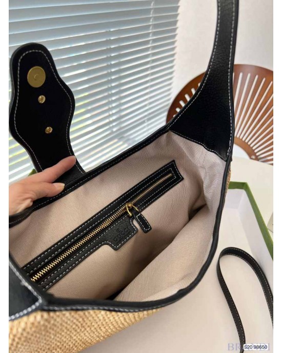 תיק גוצי 39/25 ס