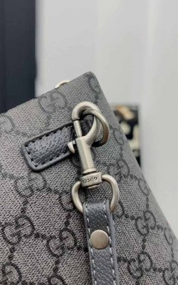 קלאץ גוצי 27/17 ס"מ