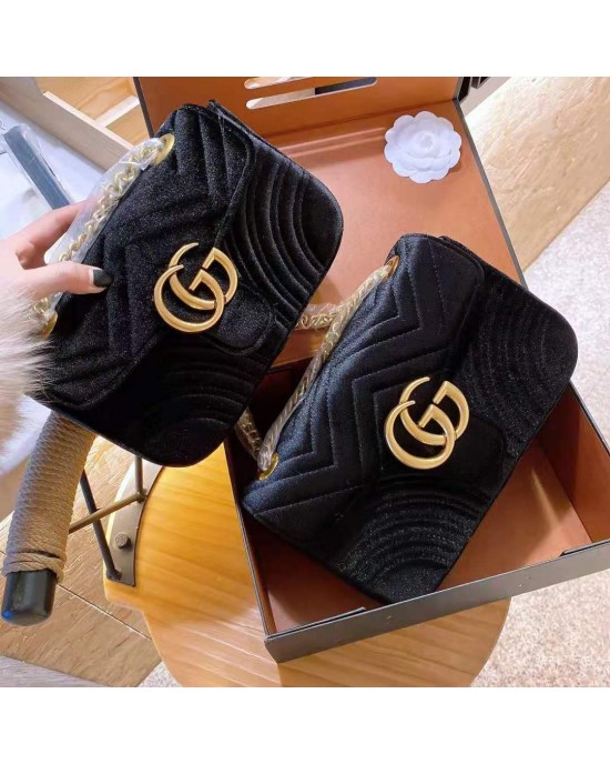 תיק גוצי זמש