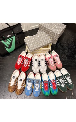 נעלי גוצי אדידס