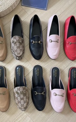 נעלי וכפכפי גוצי