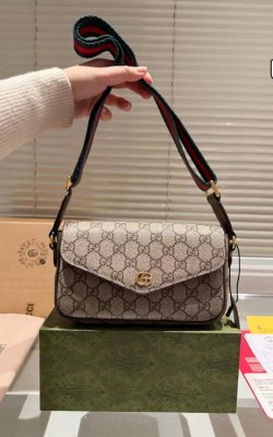 תיק גוצי 20/13 ס"מ