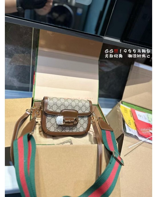 תיק גוצי 20 ס