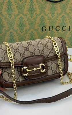 תיק גוצי 23/13 ס"מ