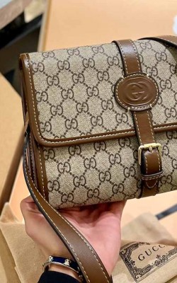 תיק גוצי 26 ס"מ