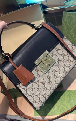 תיק גוצי 28 ס"מ