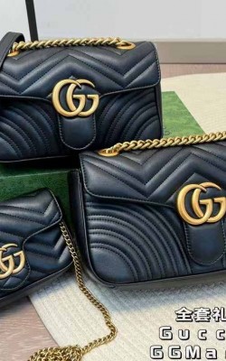 תיק גוצי קיים בשלושה גדלים  16 ו 22 ו 26 ס"מ