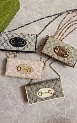 תיקי / ארנקי גוצי