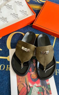 כפכפי הרמס במגוון צבעים 