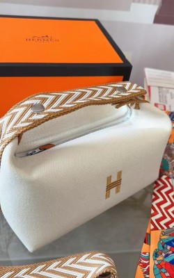 תיק הרמס 24/12/14 ס"מ