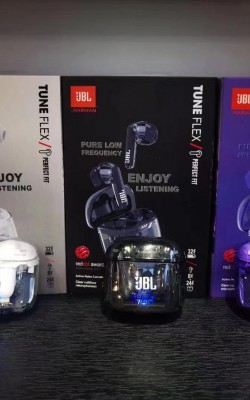 אוזניות JBL