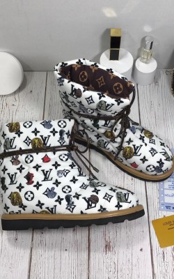 מגפי לואי מהממות