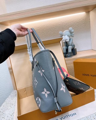 תיק לואי במגוון צבעים 