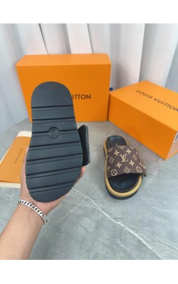 כפכפי לואי צבעים חדשים