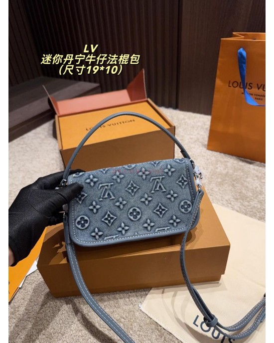 תיק לואי 19/12 ס