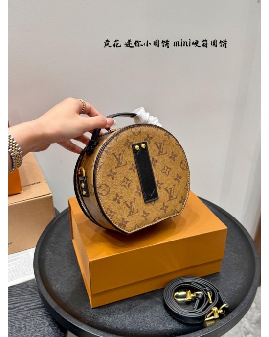 תיק לואי  13/11 16/15 18/17 ס