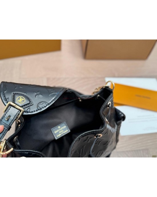 תיק לואי 23/16 ס