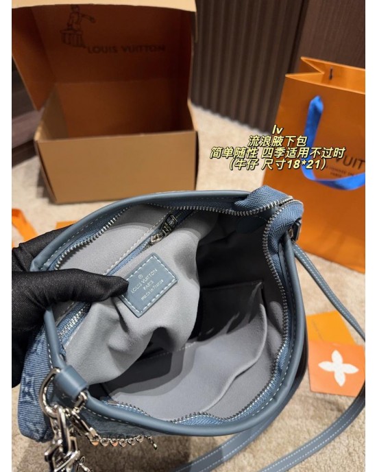 תיק לואי 18/21 ס