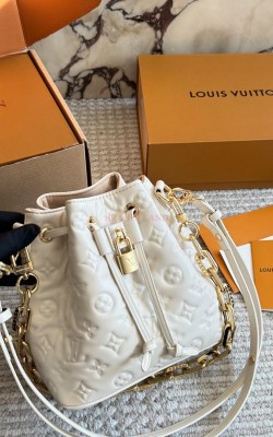 תיק לואי 21/10 ס"מ