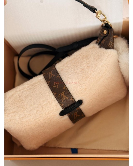 תיק לואי 22/12 ס