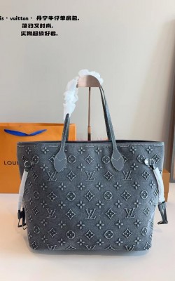 תיק לואי 34/29 ס"מ